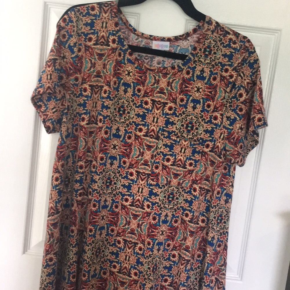 LuLaRoe Carly- L